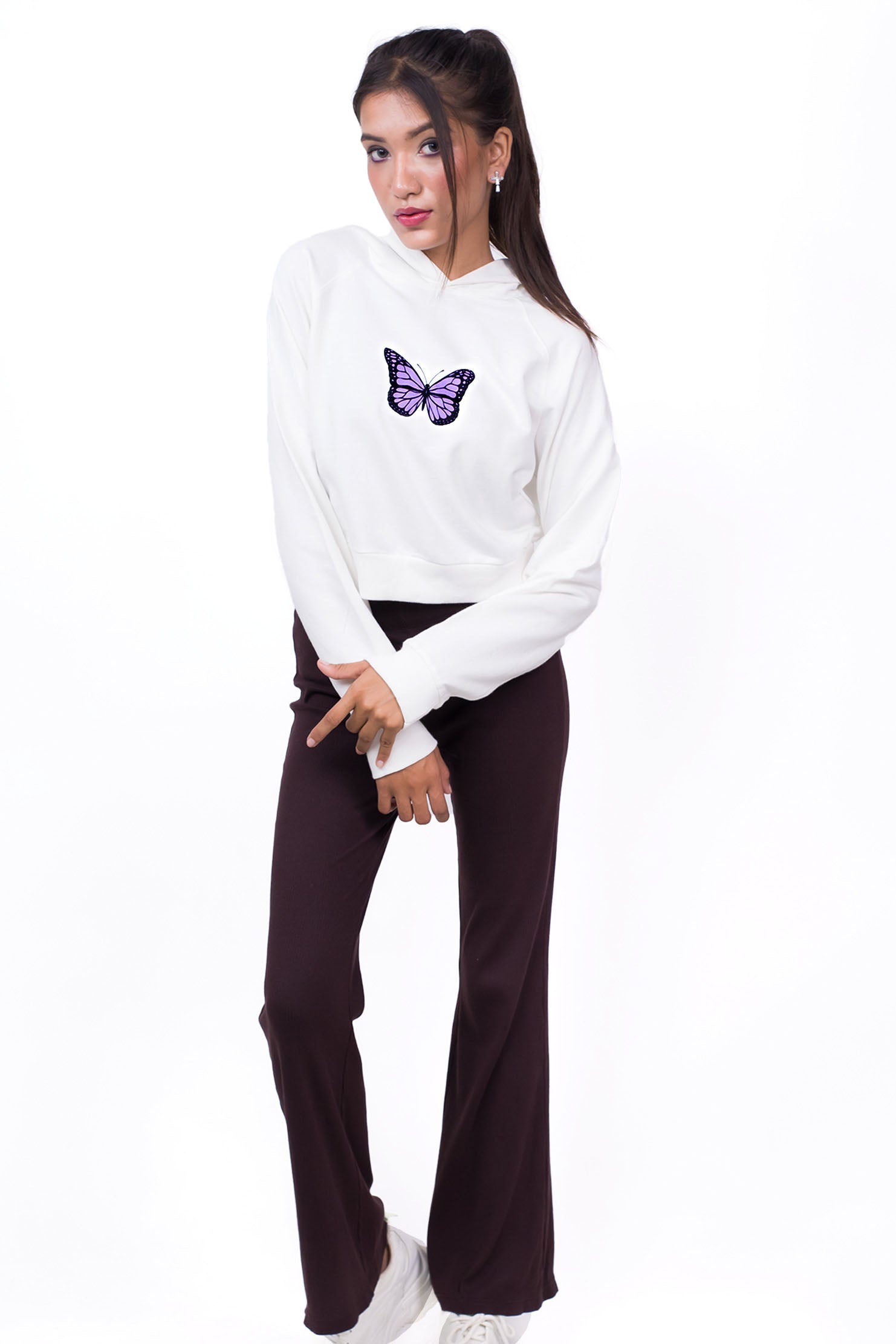 Crop Hoodie White-Slayink-CASUAL,casualwear,Cotton,Crop Sweatshirt,Crop top,Dropshoulder,Hoodie,Loungewear,SWEATSHIRT,Sweattop,Westernwear,Winter,winterclothing