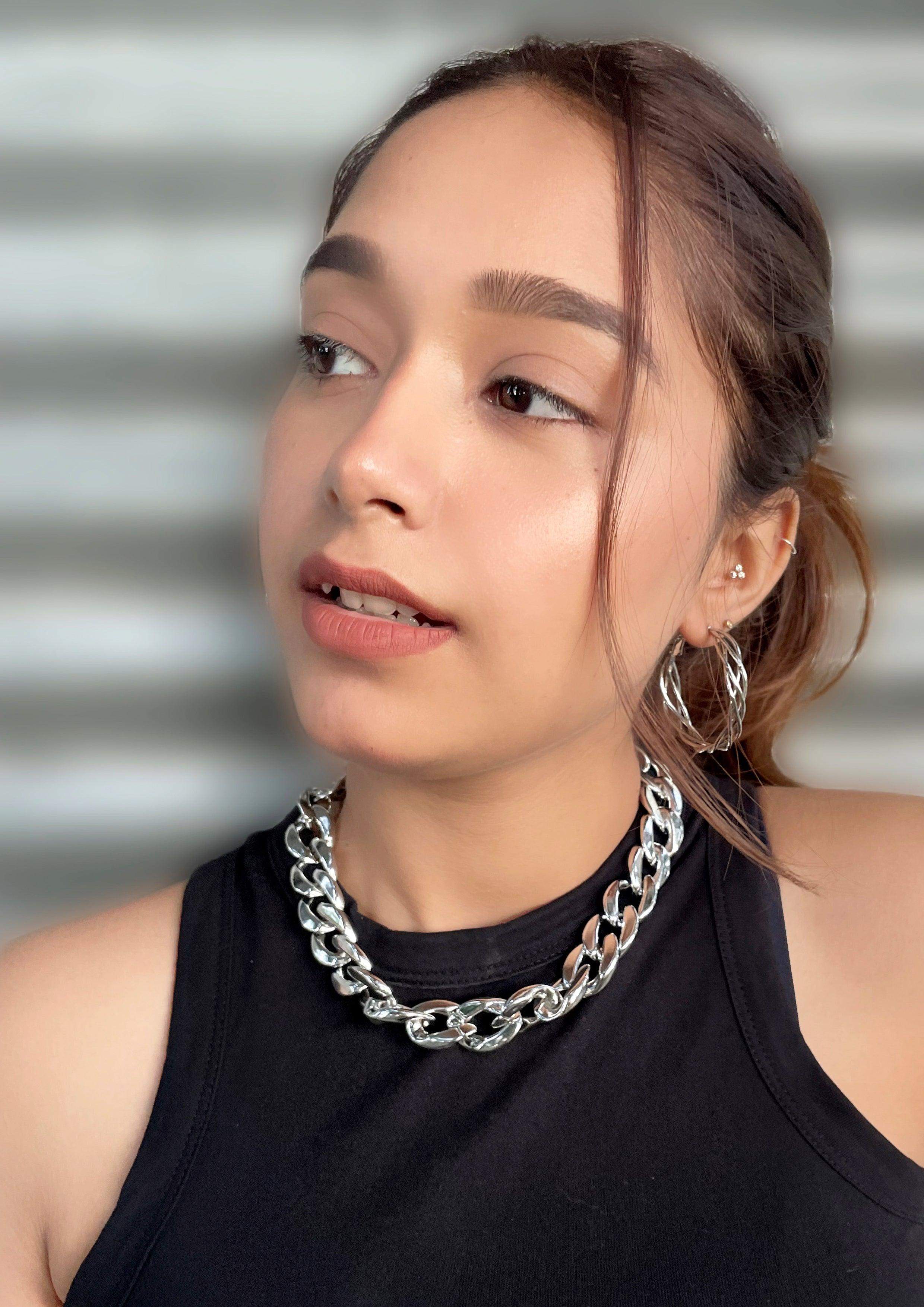 Chunky Silver Chain Choker-Slayink-chain,chain necklace,Choker,Chunky Silver Chain Choker,necklace,necklaces,Silver chain,Silver Chain Choker