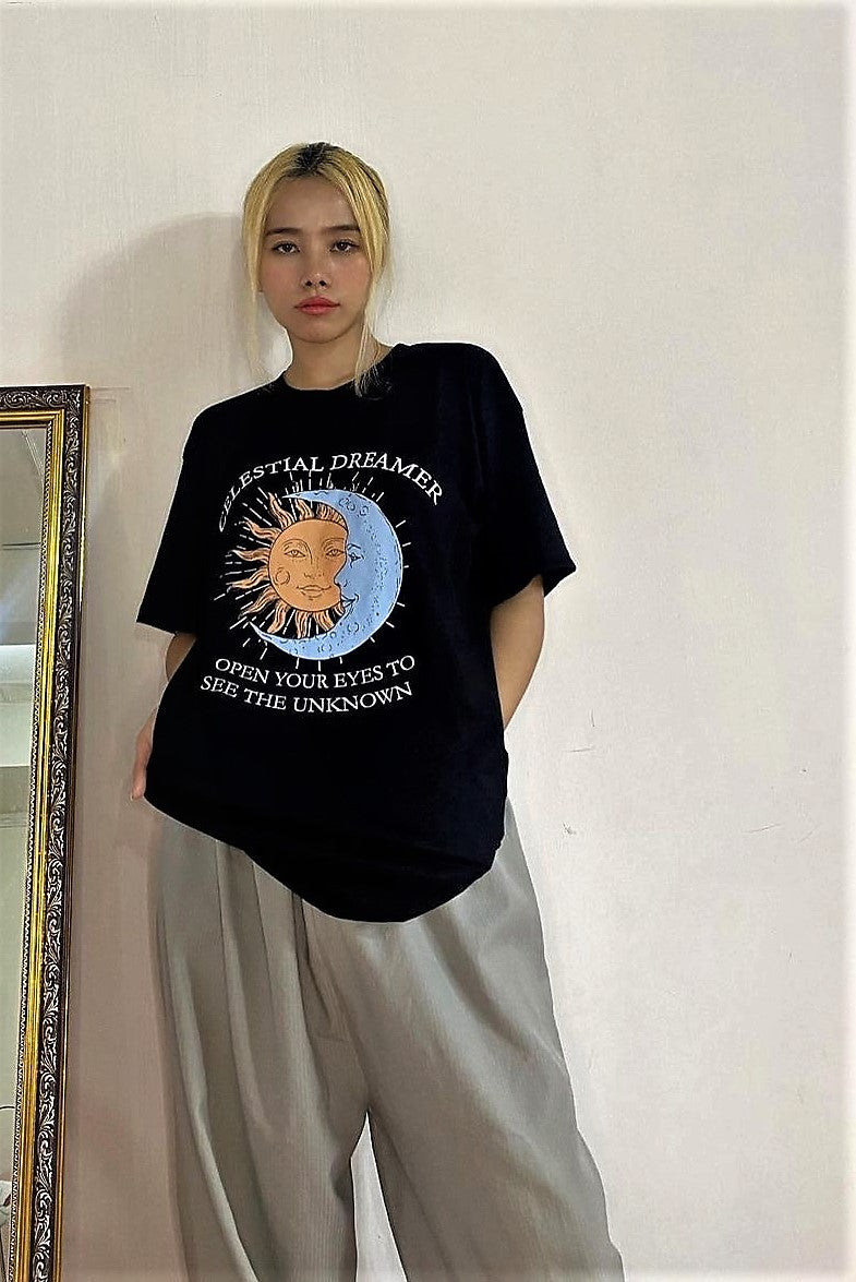 Oversized T-shirt, Black oversized T-shirt, Oversized Graphic T-shirt