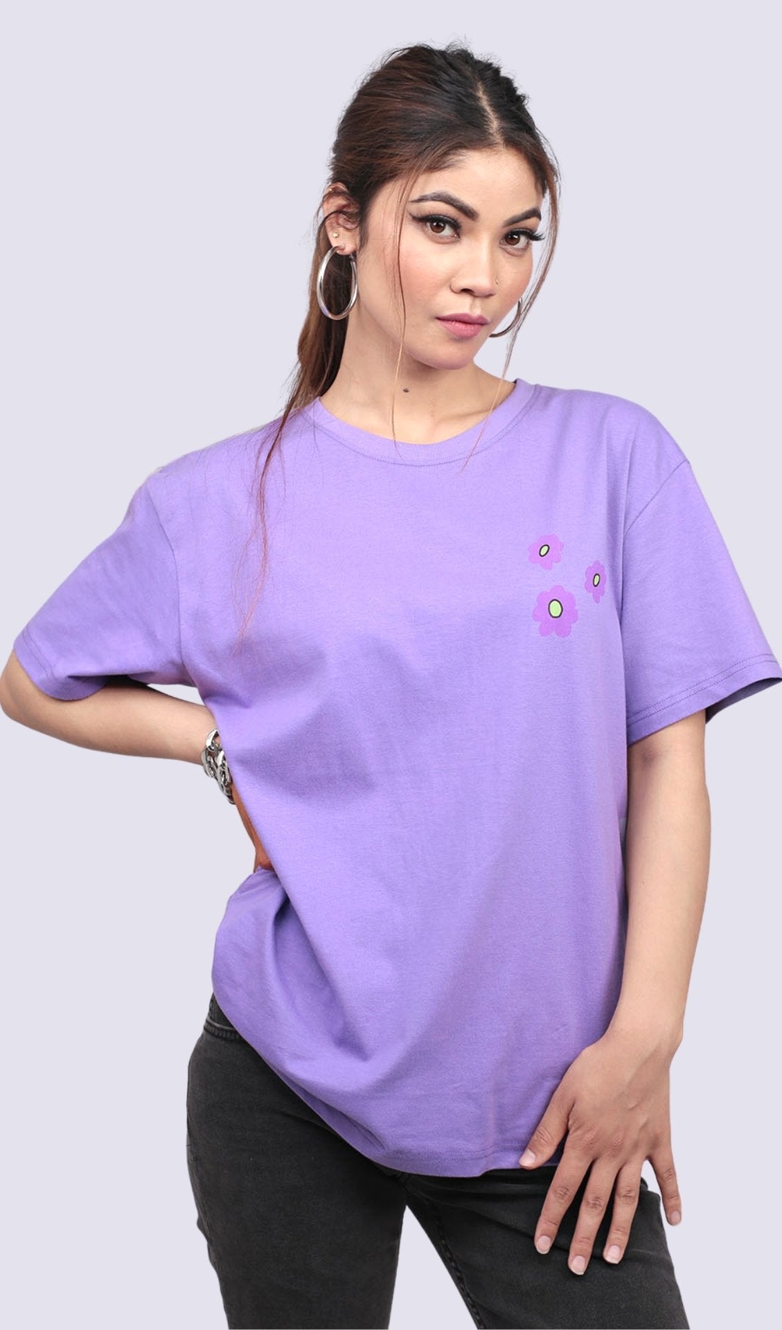 Slayink Women Back Print Graphic Lilac Oversized Tshirt, Oversized T-shirt, Oversized Graphic T-shirt, oversized t-shirt women, T-shirt, pastel tee, lilac t-shirt, purple t-shirt,Purple Graphic T-shirt , relaxed fit tshirt, printrd tshirt, trendy college wear, slogan tee, casual wear women , graphic tee for girls, pastel top, women workout t-shirt,gym t-shirt women, ladies top, cotton t-shirt, trndy graphic tee, trending top, baggy top, gym tee, loose tshirts for ladies,gym shirt , purple top, slogan tee,