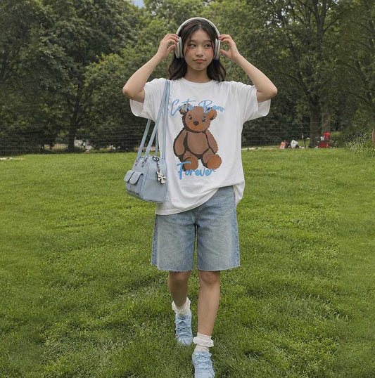 How To Style Oversized T-Shirts For Women