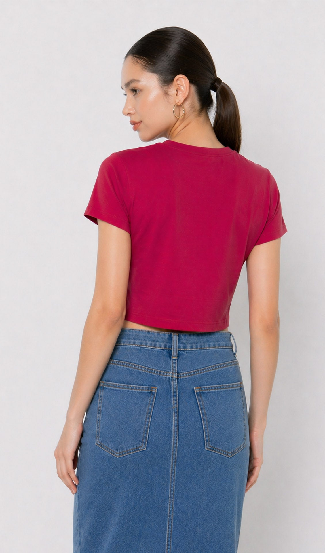 pink crop top, hot pink top, dark pink crop top, crop top in pink, pink crop top women, h&m pink top, crop top trend, trending crop top, pink top, crop top girls. BACK