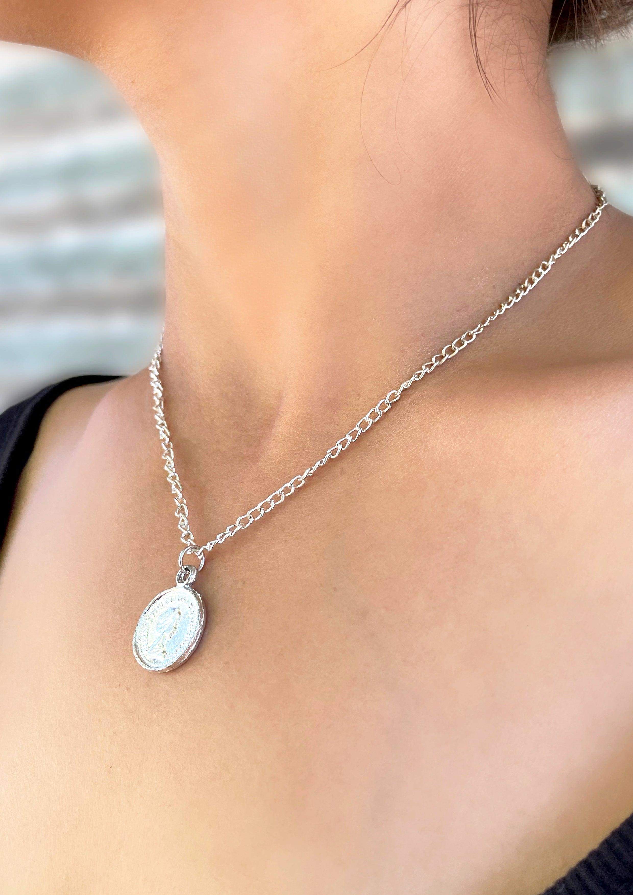 Silver Coin Chain Necklace-Slayink-accessories,chain,chain necklace,Choker,coin pendant,jewellery,necklace,necklaces,pendant,Silver chain,Silver Chain Choker