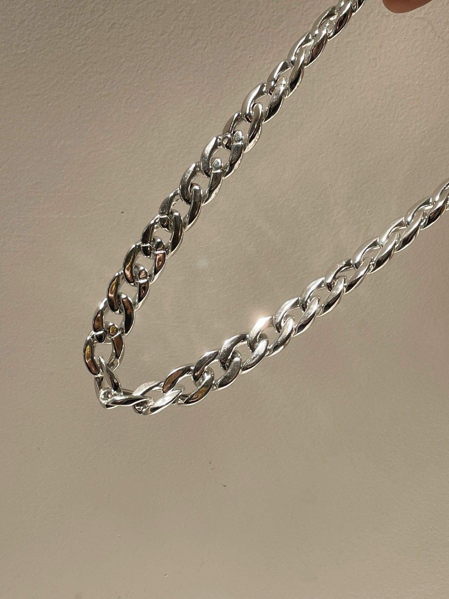 Chunky Cable Necklace — Women's Chain Necklace | MVMT