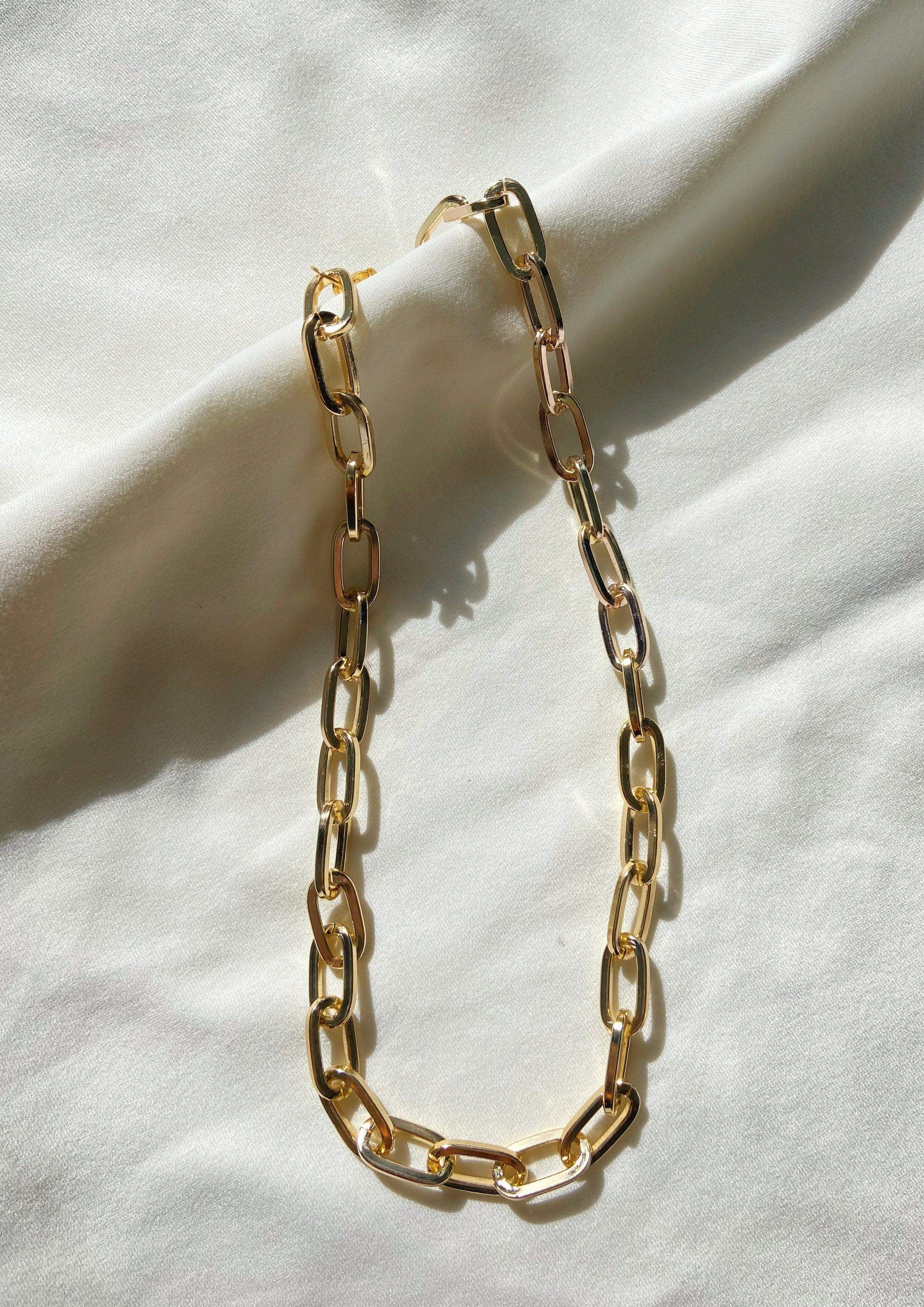 Gold Link Chain Necklace-Slayink-accessories,chain necklace,Choker,Gold chain,Gold necklace,jewellery,link chain,necklace,necklaces