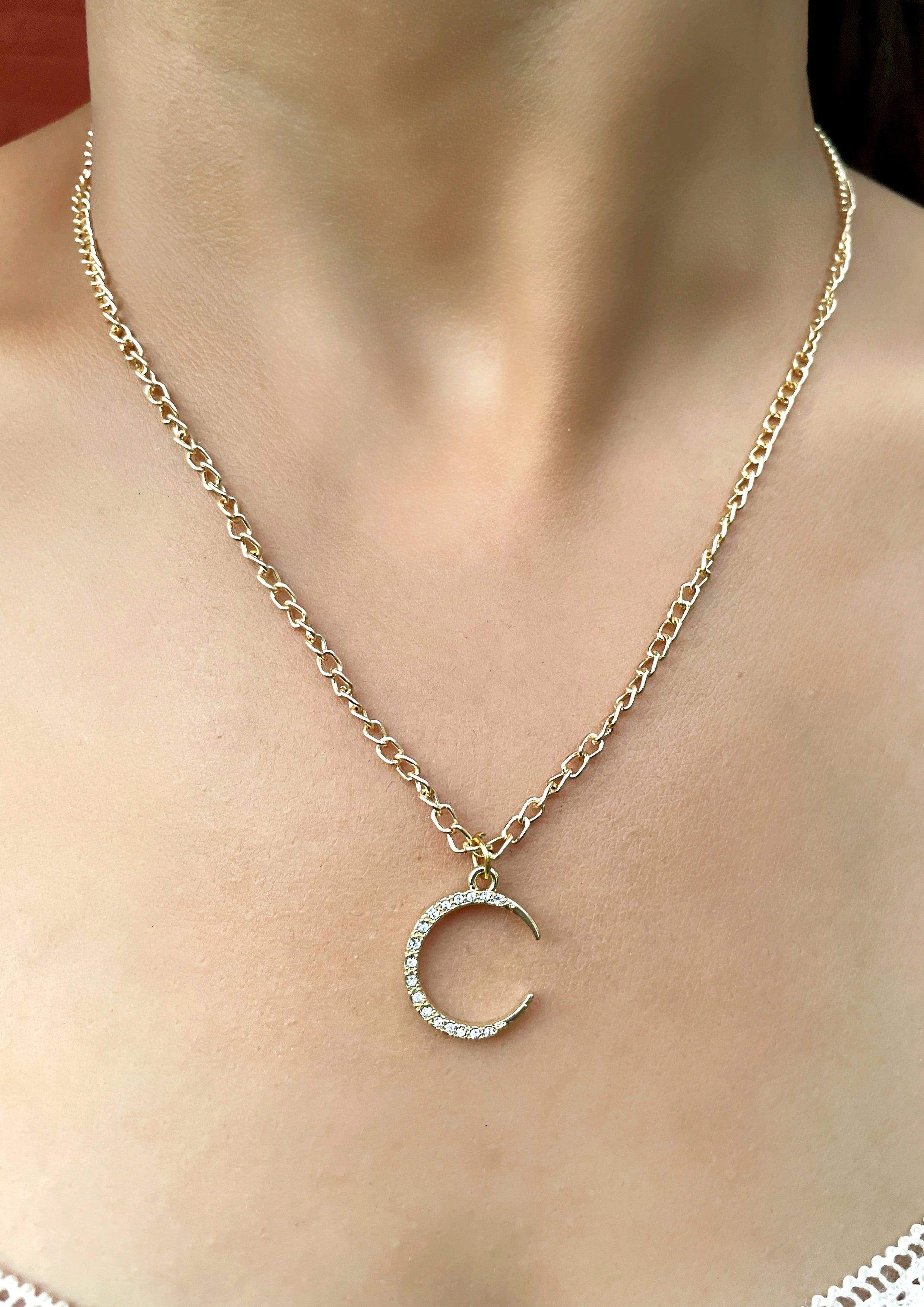 Crescent Moon Necklace Gold-Slayink-accessories,chain,chain necklace,Choker,crescent moon necklace,Gold chain,Gold necklace,jewellery,moon pendant,necklace,necklaces,pendant